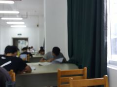 -北京理工大学（珠海）图书馆