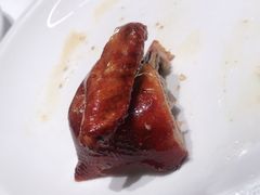 玻璃皮润烧乳鸽-北京厨房(西安SKP店)