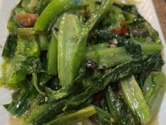 豆豉鲮鱼卖菜-利杨记·本味轩粥坊·烧烤(宝体店)