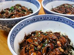 -沪西老弄堂面馆(定西路店)