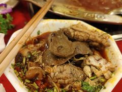 -山城年华老火锅(玉林店)