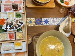 -芸南道·过桥米线(昆明老街旗舰店)
