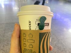 -星巴克(上海虹桥站2A检票口)