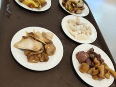 -天宜隆蘑菇宴火锅(石景山旗舰店)