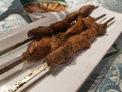 羊肉串-巴扎美食·新疆菜·西域歌舞表演餐厅(新疆大厦店)