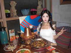 -雀舞云南菜(天津天河城购物中心店)