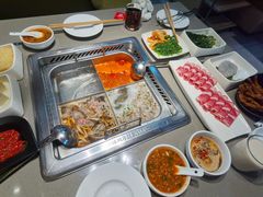 -海底捞火锅(杭州滨江九宜城店)
