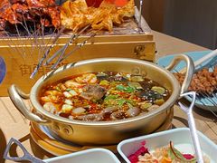 -街角等你.大连海鲜烧烤.经典铁板海鲜串(西安路店)