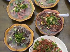 -小杨翘脚牛肉