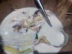 -滇香肴·云南菜蒸汽石锅鱼(云南北路店)