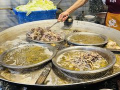 -谢老五跷脚牛肉·非遗传承店