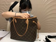 -聚云奢二手奢侈品黄金手表包包回收·中古店(上海店)