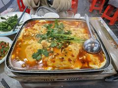 -邹胖哥好好吃餐馆(荔波美食街店)