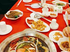 -山城年华老火锅(玉林店)