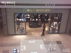 -BURBERRY(上海港汇恒隆广场店)