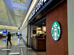 -星巴克(香港国际机场44号闸店)