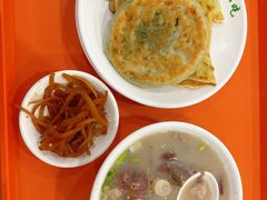 -护国寺小吃(左家庄店)