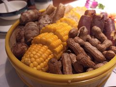 五谷丰登-松沪名灶·豆浆鱼头·新上海菜(飞航吾悦广场店)