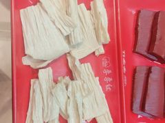 -季季红火锅(丰城洪客隆店)