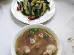 羊杂碎汤-清真永恒华威肉饼(潘家园店)