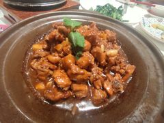 -千百味红餐厅·非遗江西菜(绿地双子塔总店)
