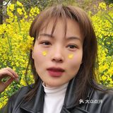 油菜花盛开地