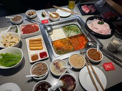 -海底捞火锅(杭州滨江九宜城店)