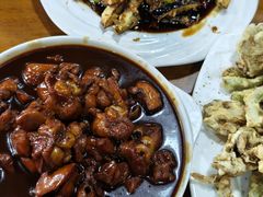 -三居鲁味坊黄焖鸡(山大路店)