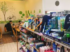 -全家便利店(大连路二店)