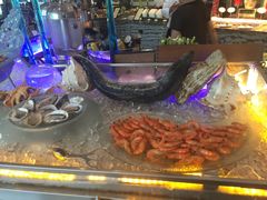 -棕榈阁·巴西烤肉海鲜自助餐厅(中州皇冠假日酒店)