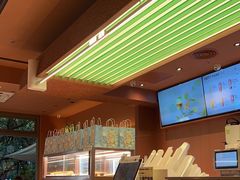 -奈雪的茶(华侨城创意园店)