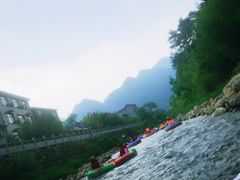 -龙井峡漂流