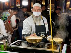 -正宁路小吃夜市