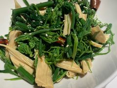 丝瓜尖拌腐竹-胡大饭馆 24h(簋街总店)