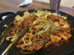 -城山辣炒黑猪肉