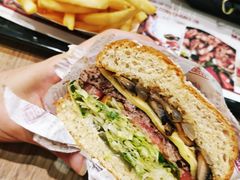波特菇牛肉特堡-The Habit Burger Grill 哈比特汉堡(世博店)