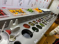 自助调料区-海底捞火锅(天鹅湖银泰店)
