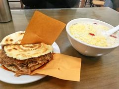 -子午路张记肉夹馍(翠华路店)