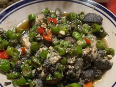 -芦茨金富饭庄·25年老字号·专做稻草鸡