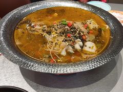 -有红鸡毛店·川菜(建设路店)