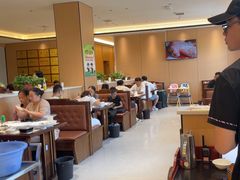-梅利汴京烤鸭•开封豫菜地标店(东大街店)