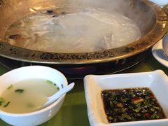 -颜氏双江清水鱼一养身火锅(磁器口店)