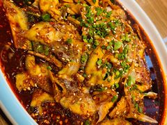 -有红鸡毛店·川菜(建设路店)