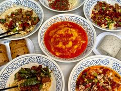 -李与白包子铺(桐梓林店)
