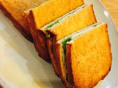 土司-HELLO 27 意面·沙拉·帕尼尼