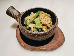 手撕茄子-佬麻雀·剁椒鱼头(京基KK One店)