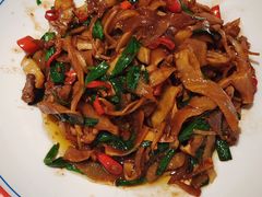 -新田360广场(上海华侨城店)