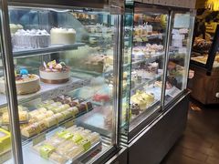 面包甜点陈列柜-福来天(威高广场店)