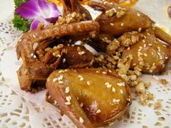 盐焗乳鸽-顺德美食坊(南沙分店)