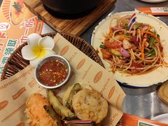-小小集渔·泰式大排档(太古里香槟店)